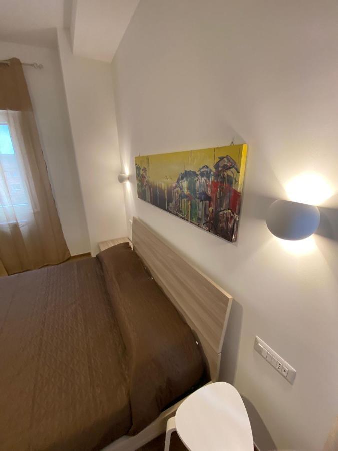 Viriamo House Roma Lägenhet Acilia Exteriör bild