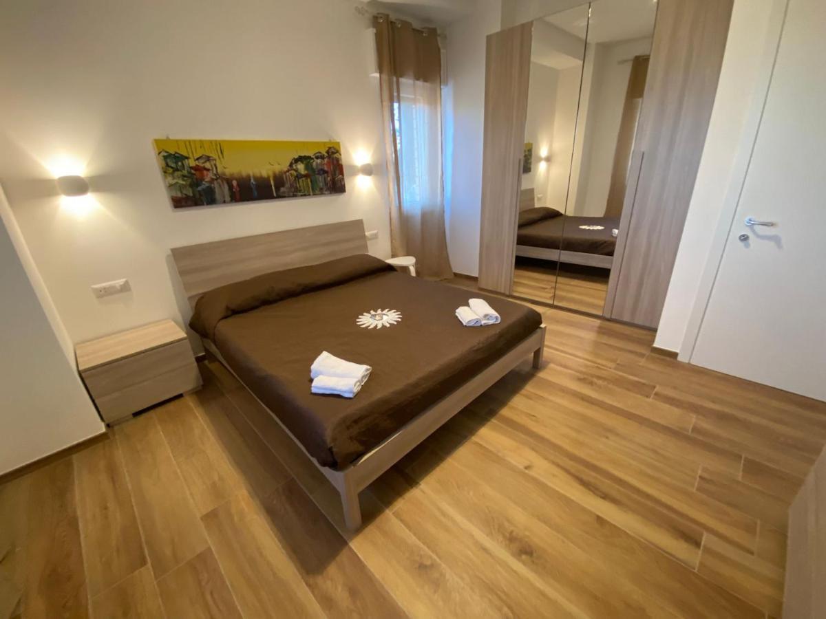 Viriamo House Roma Lägenhet Acilia Exteriör bild