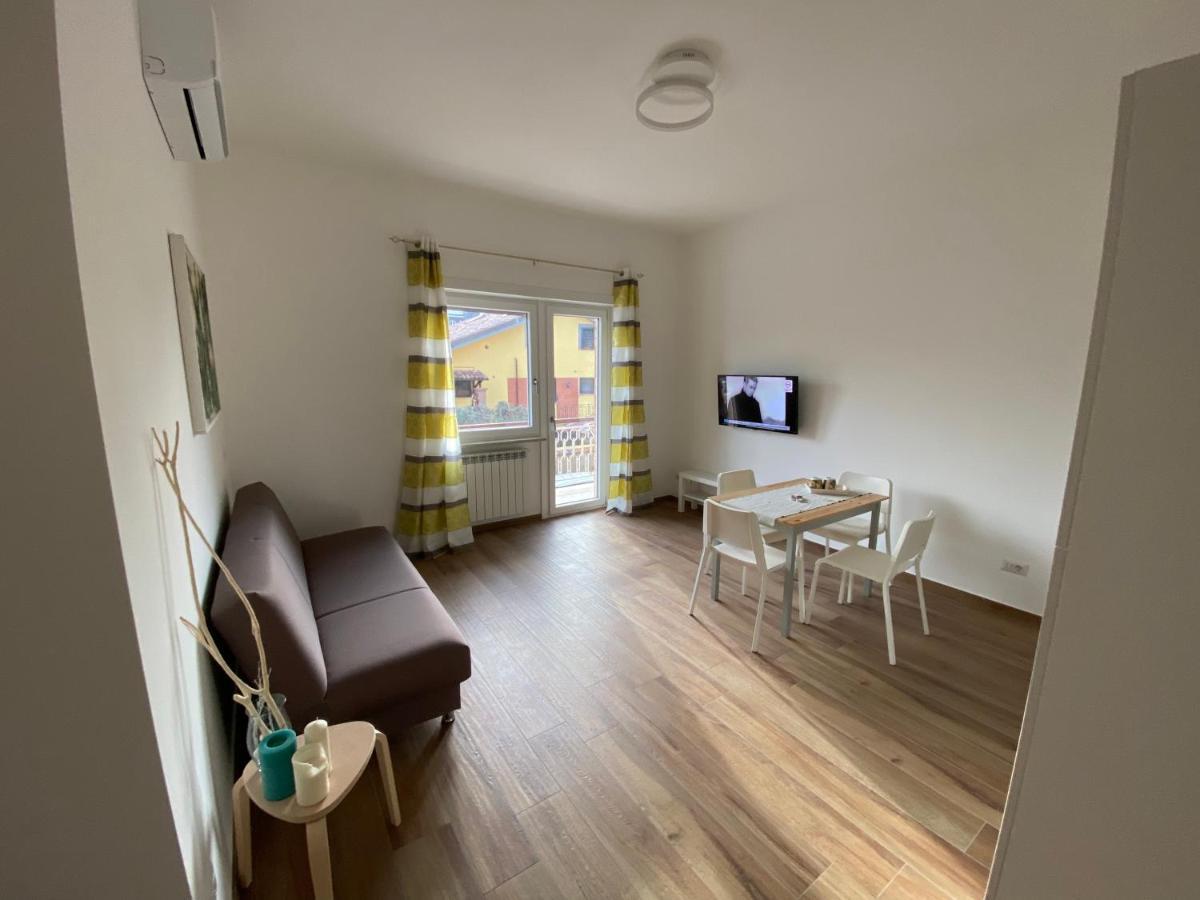 Viriamo House Roma Lägenhet Acilia Exteriör bild
