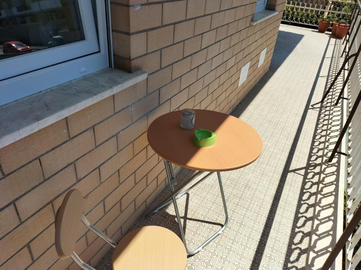Viriamo House Roma Lägenhet Acilia Exteriör bild